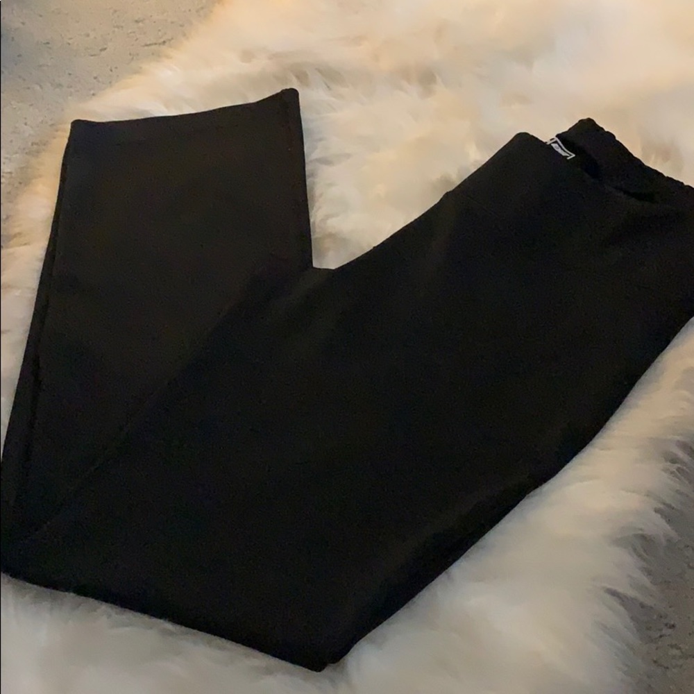 Women’s New Balance sweat pants.